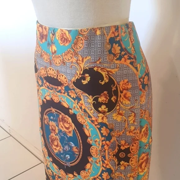 ECI New York Size S (approx 14) Floral Yellow Stretch Skirt - Picture 3 of 7